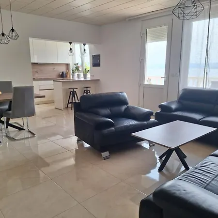 Apartman Nam 6 Dramalj Exterior photo