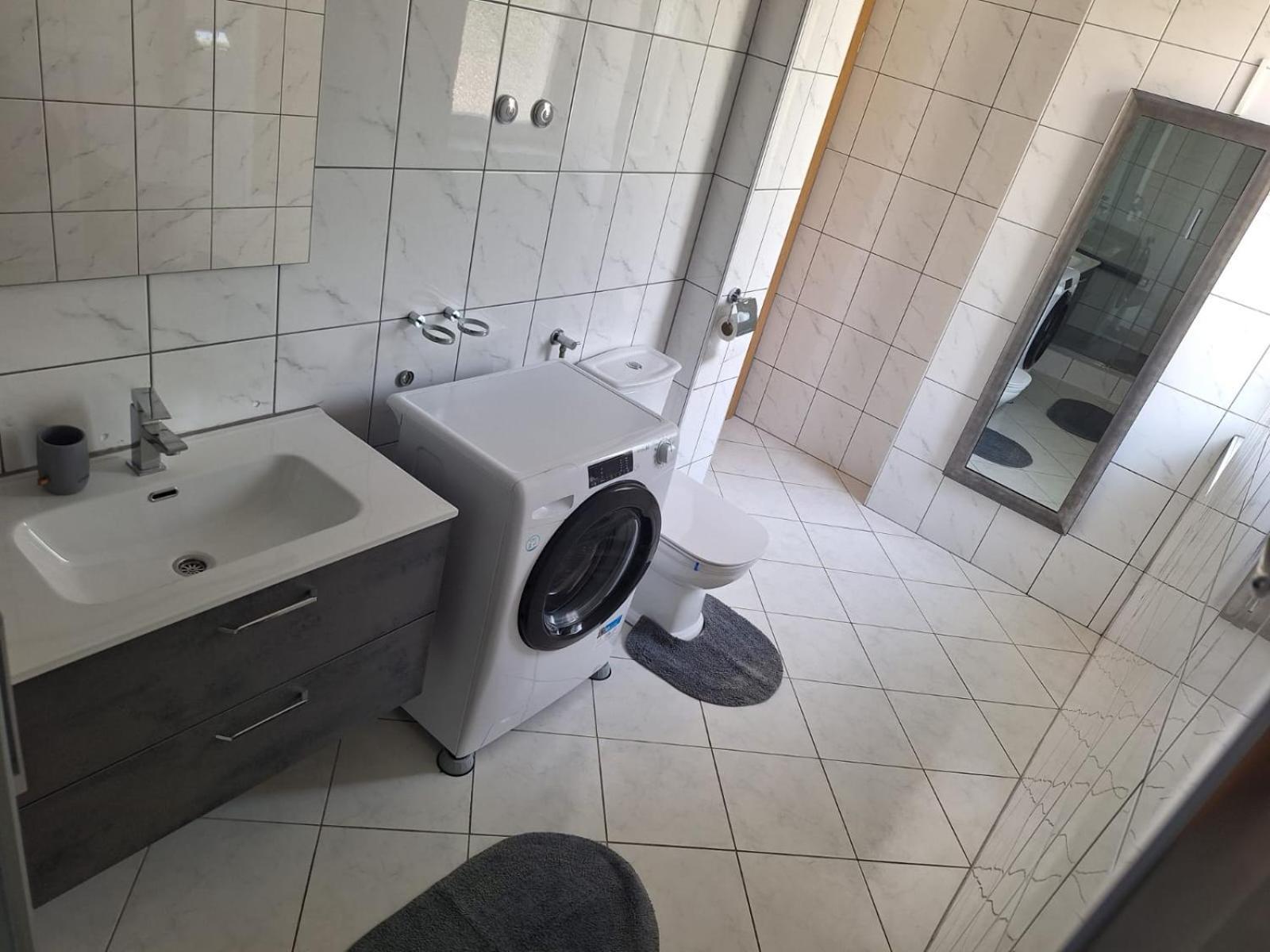 Nam 6 Apartman *